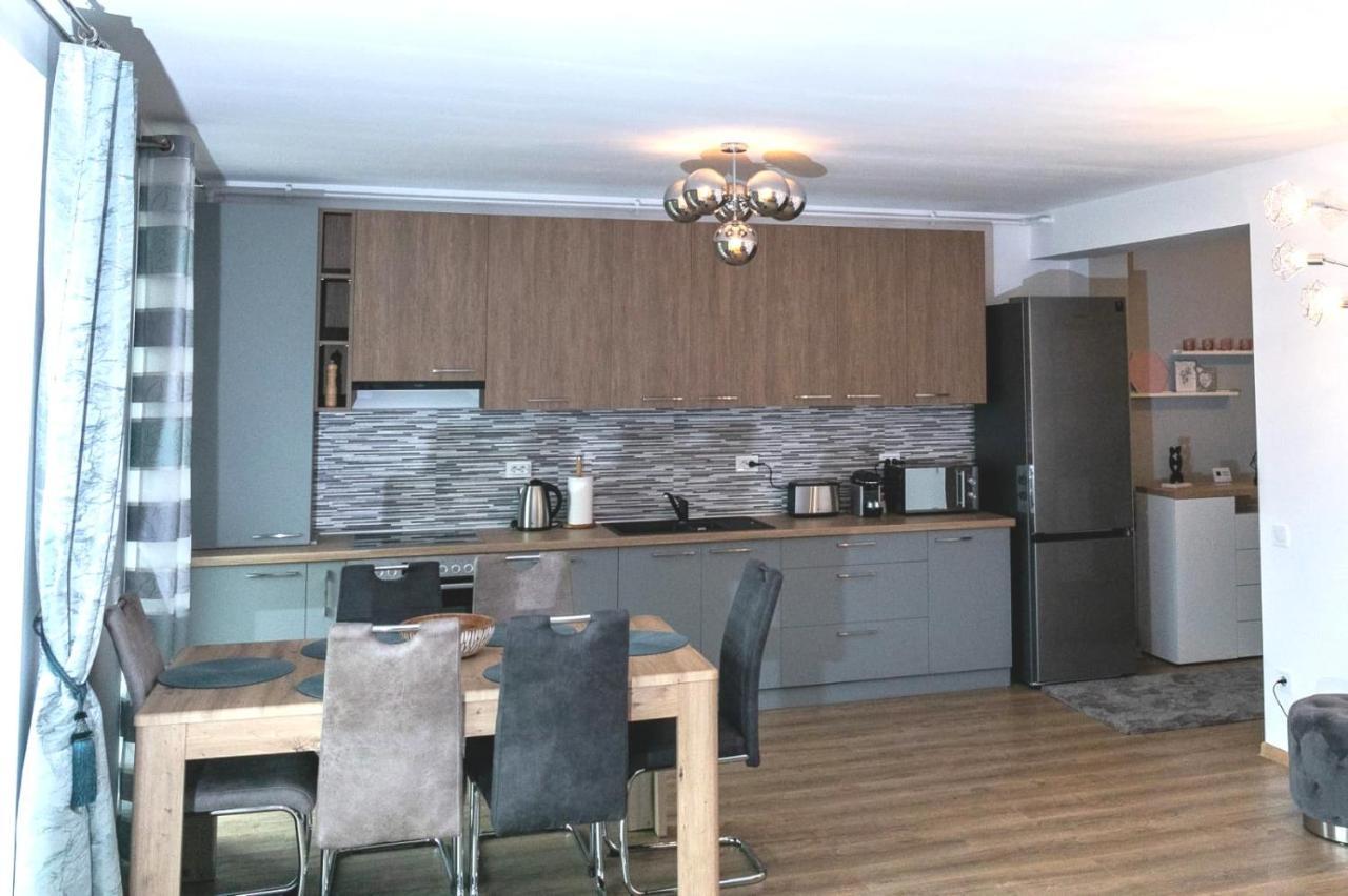 Apartament Luxury Miruna Apartment Rîşnov Ngoại thất bức ảnh